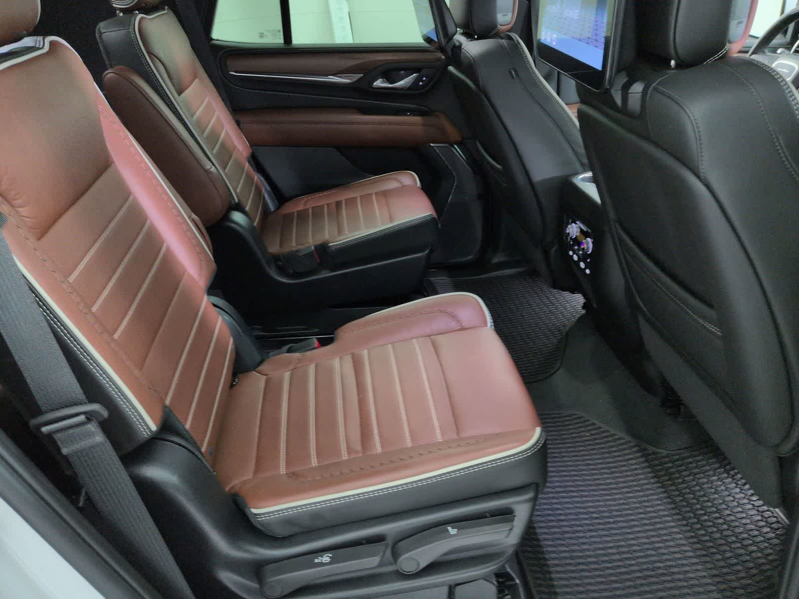 Thumbnail: 2024 GMC Yukon - 21