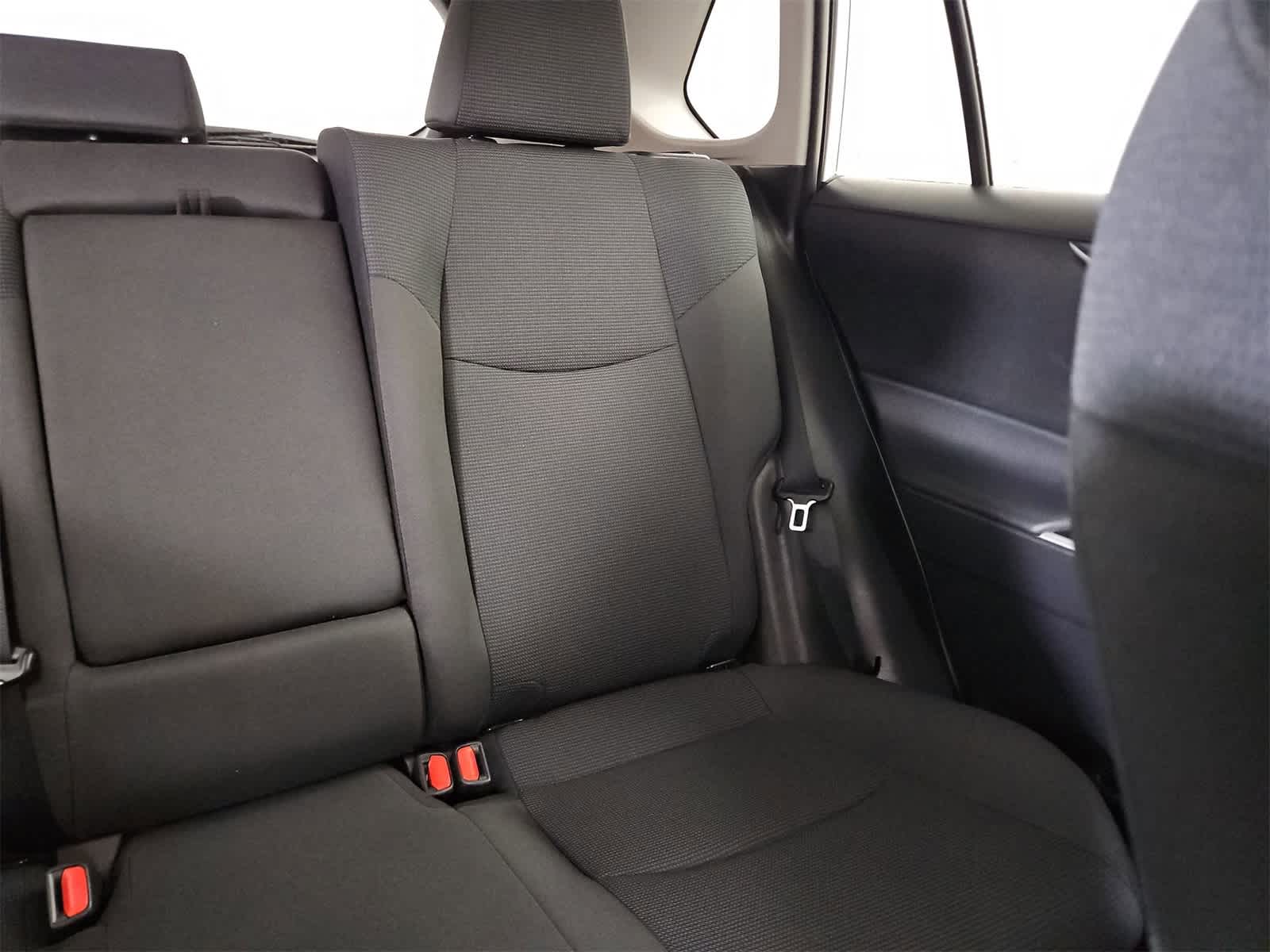 Thumbnail: 2021 Toyota RAV4 - 6