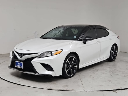 2020 Toyota Camry XSE Sedan
