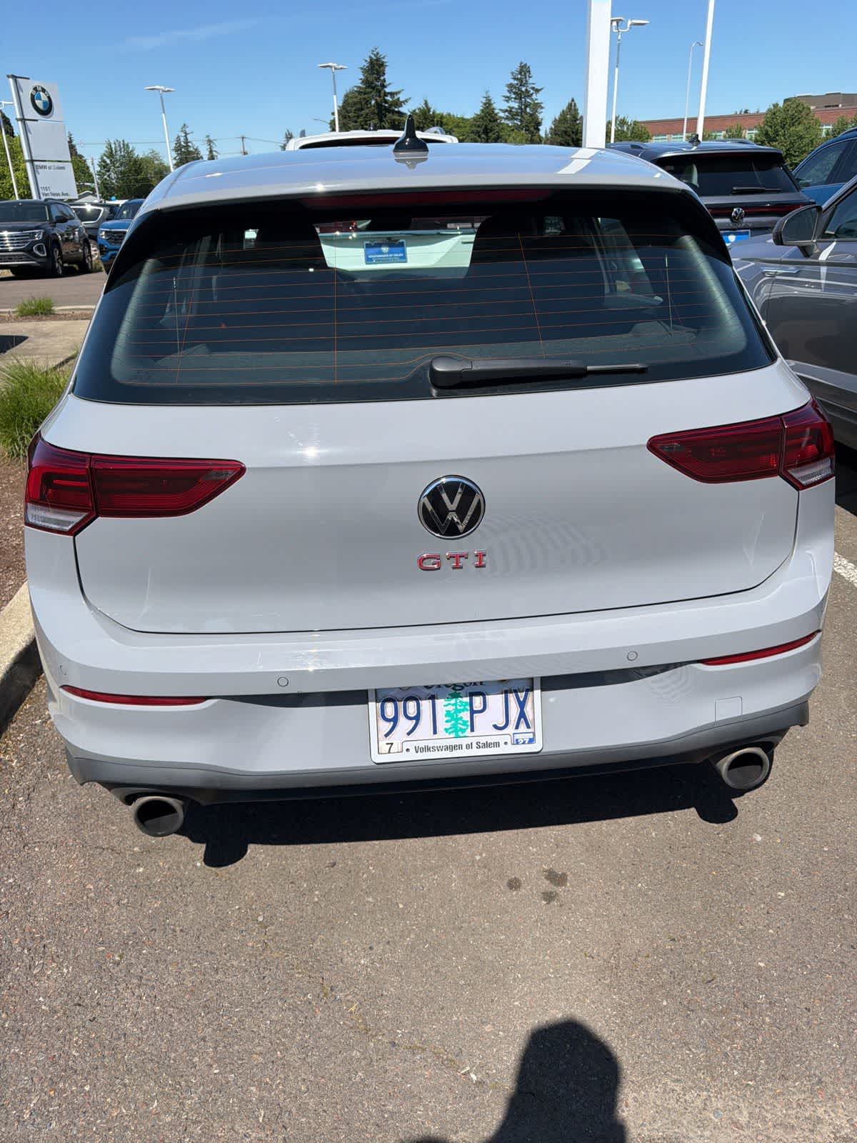 Thumbnail: 2023 Volkswagen Golf - 4