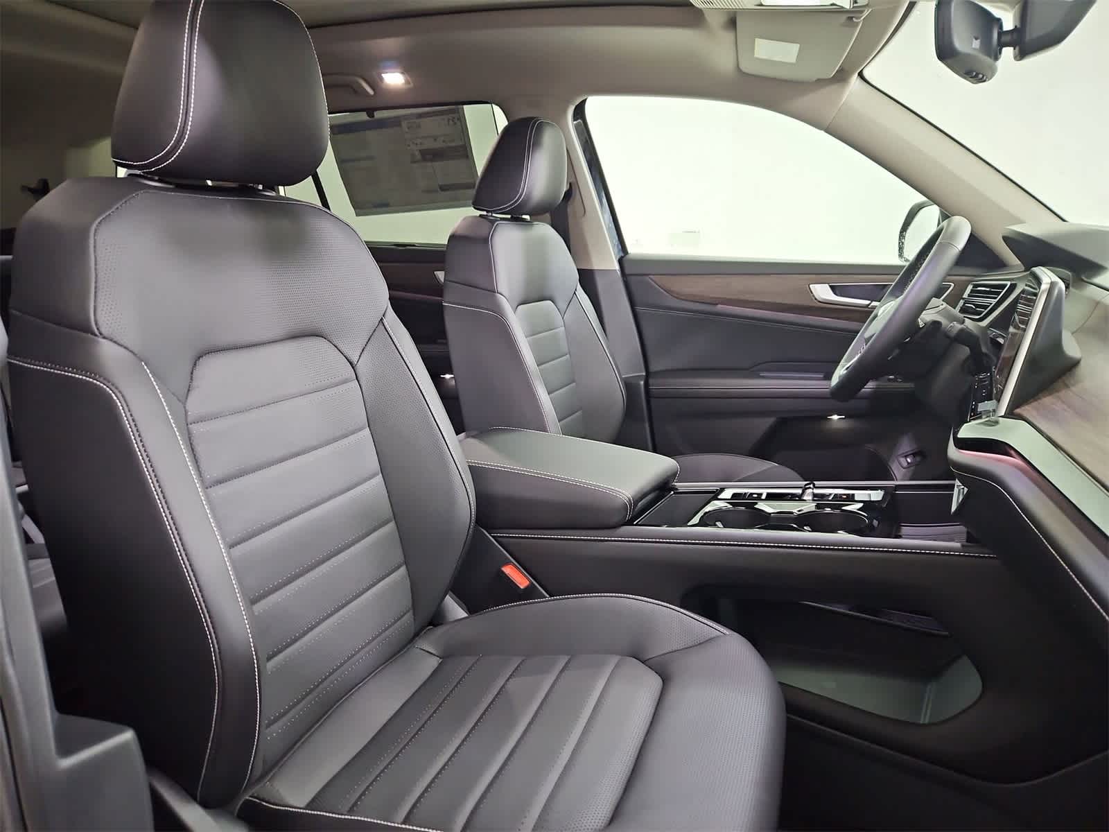 Thumbnail: 2026 Volkswagen Atlas - 23