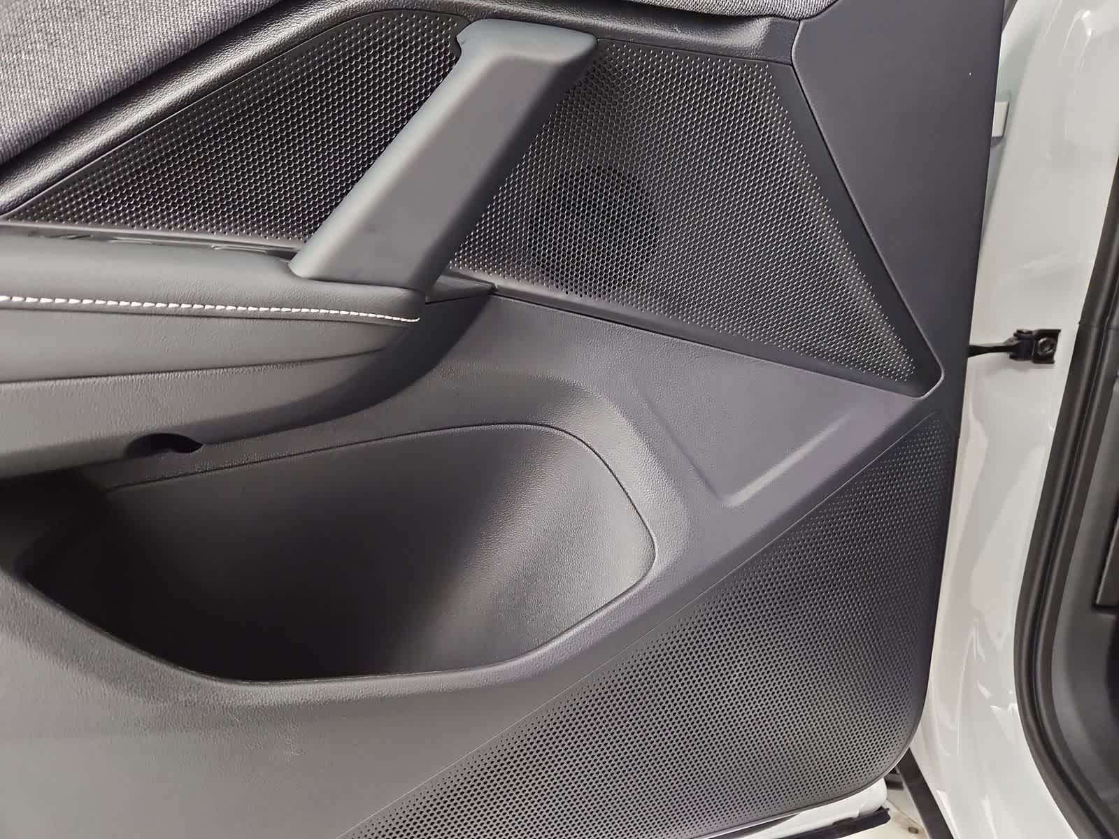 Thumbnail: 2026 Volkswagen Tiguan - 30