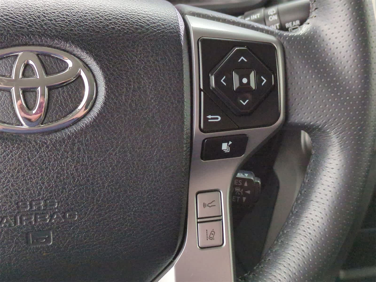 Thumbnail: 2023 Toyota 4Runner - 24