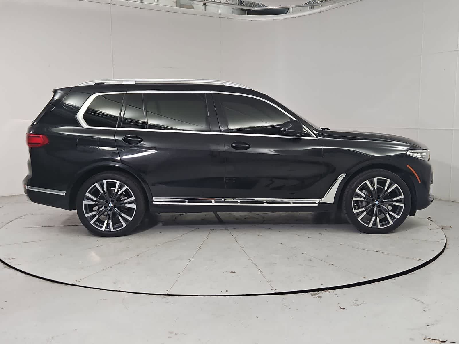 Thumbnail: 2020 BMW X7 - 7
