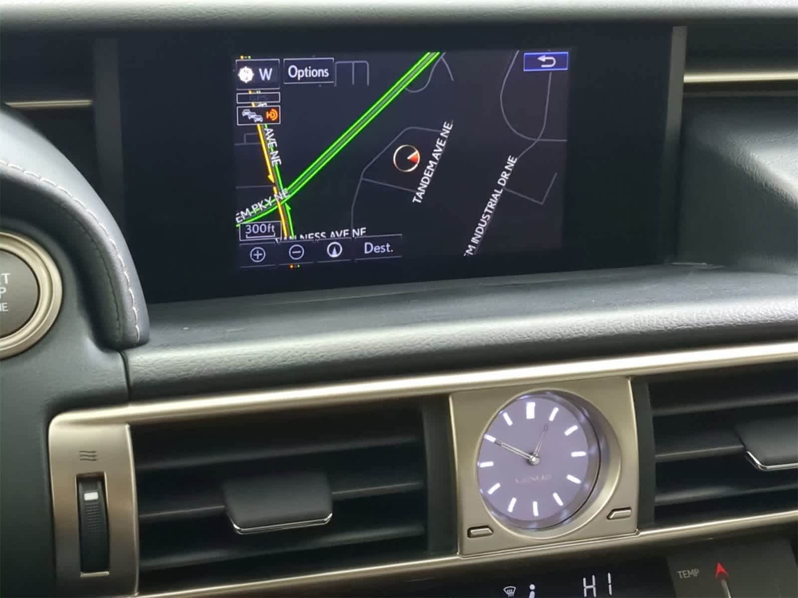 Thumbnail: 2015 Lexus IS - 29