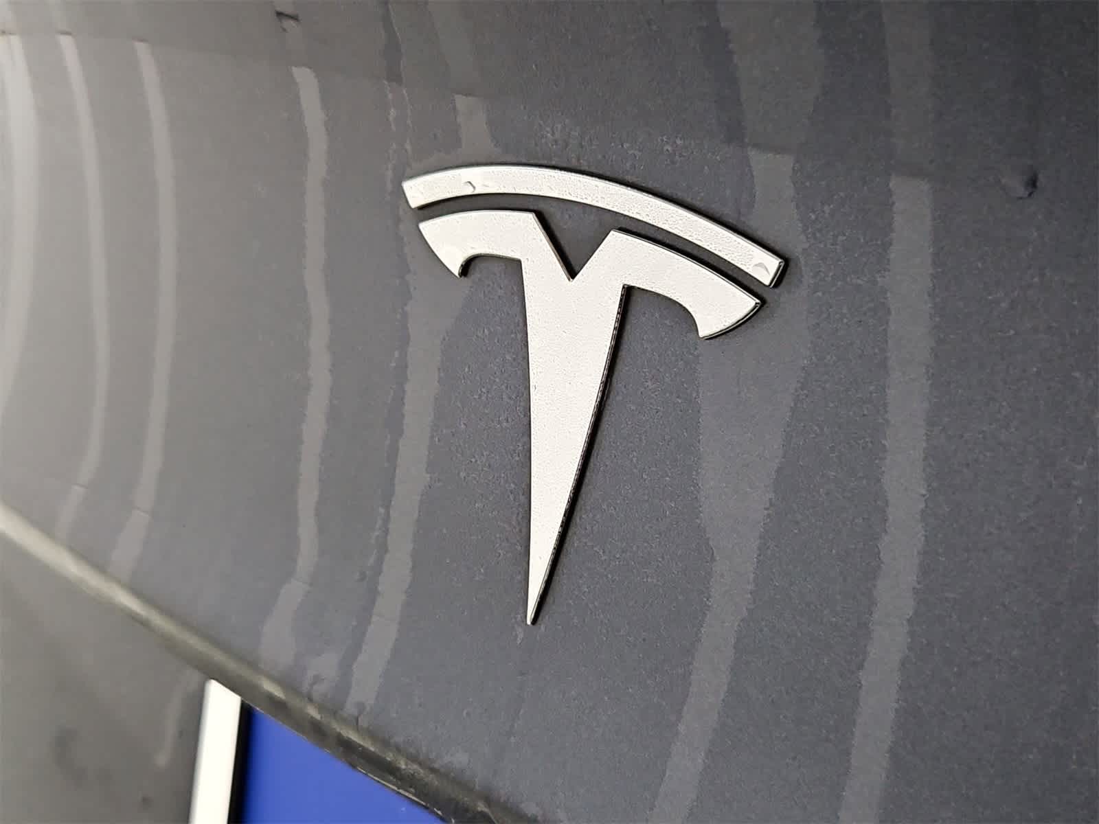 Thumbnail: 2018 Tesla Model 3 - 11