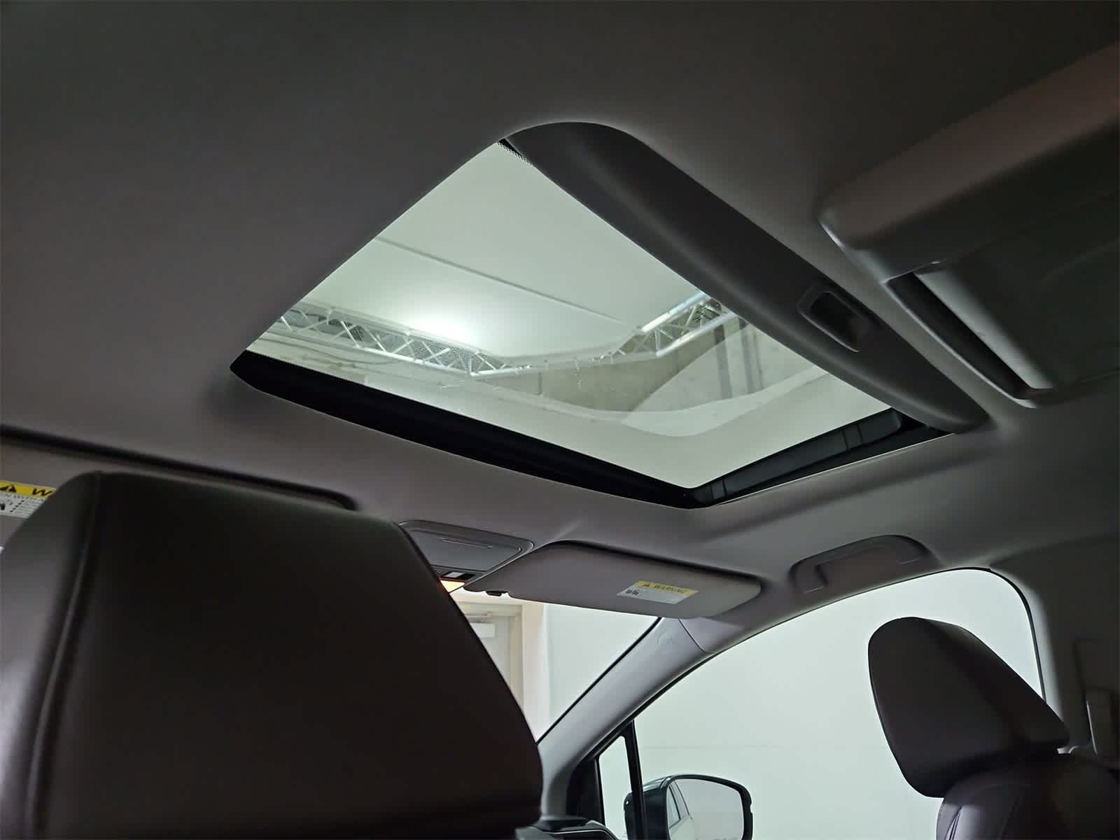 Thumbnail: 2019 Honda Odyssey - 22