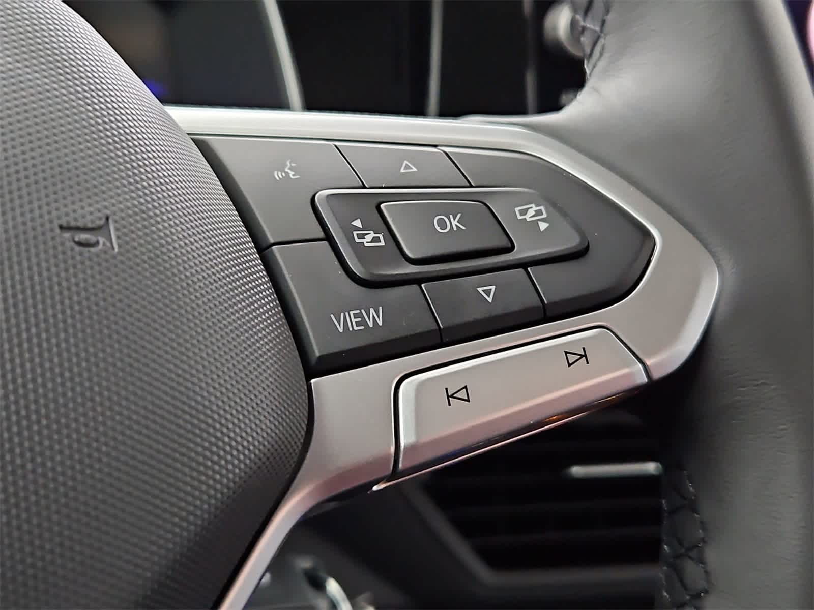 Thumbnail: 2026 Volkswagen Jetta - 24