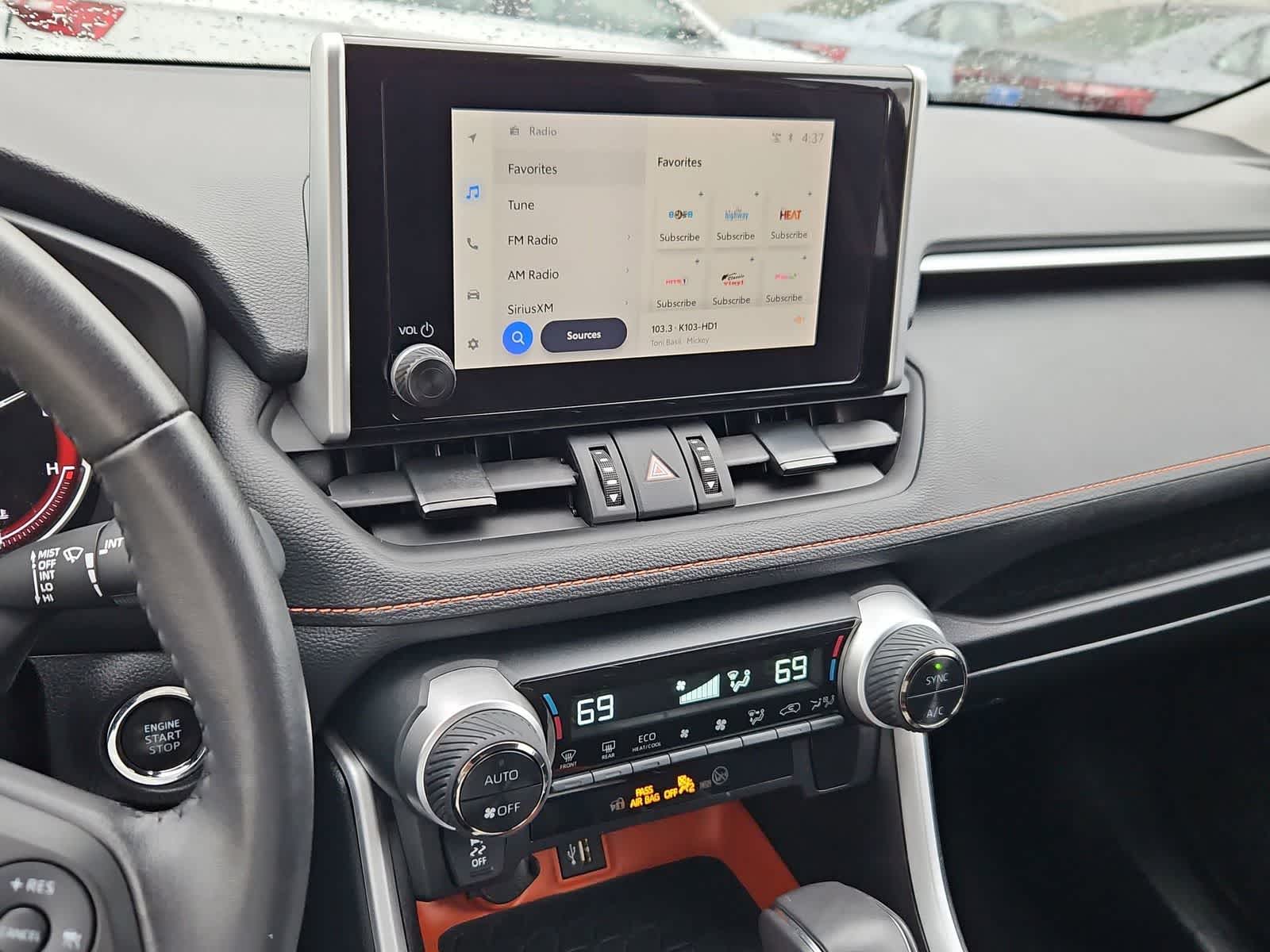 Thumbnail: 2024 Toyota RAV4 - 27