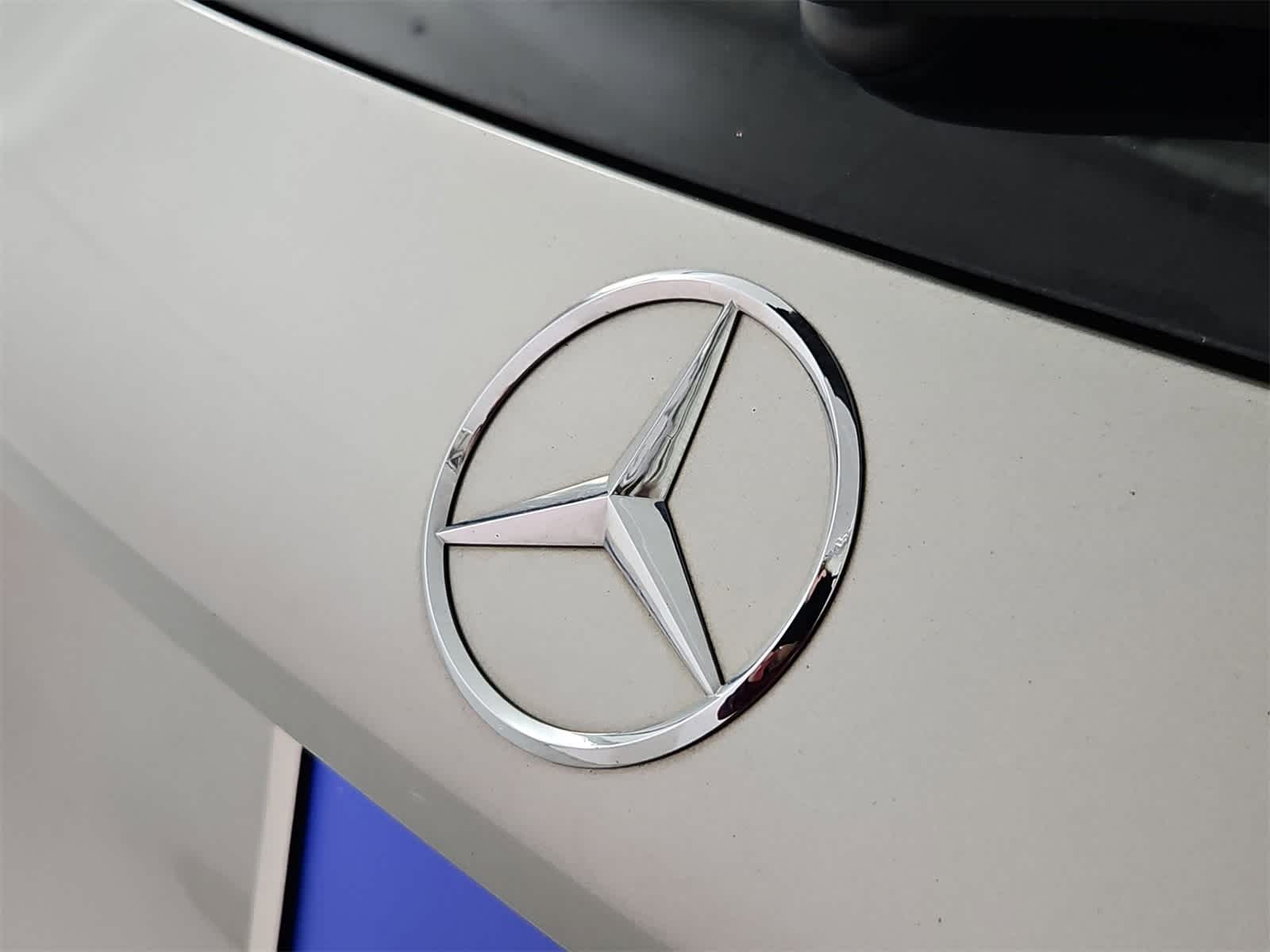 Thumbnail: 2022 Mercedes-Benz GLC - 11