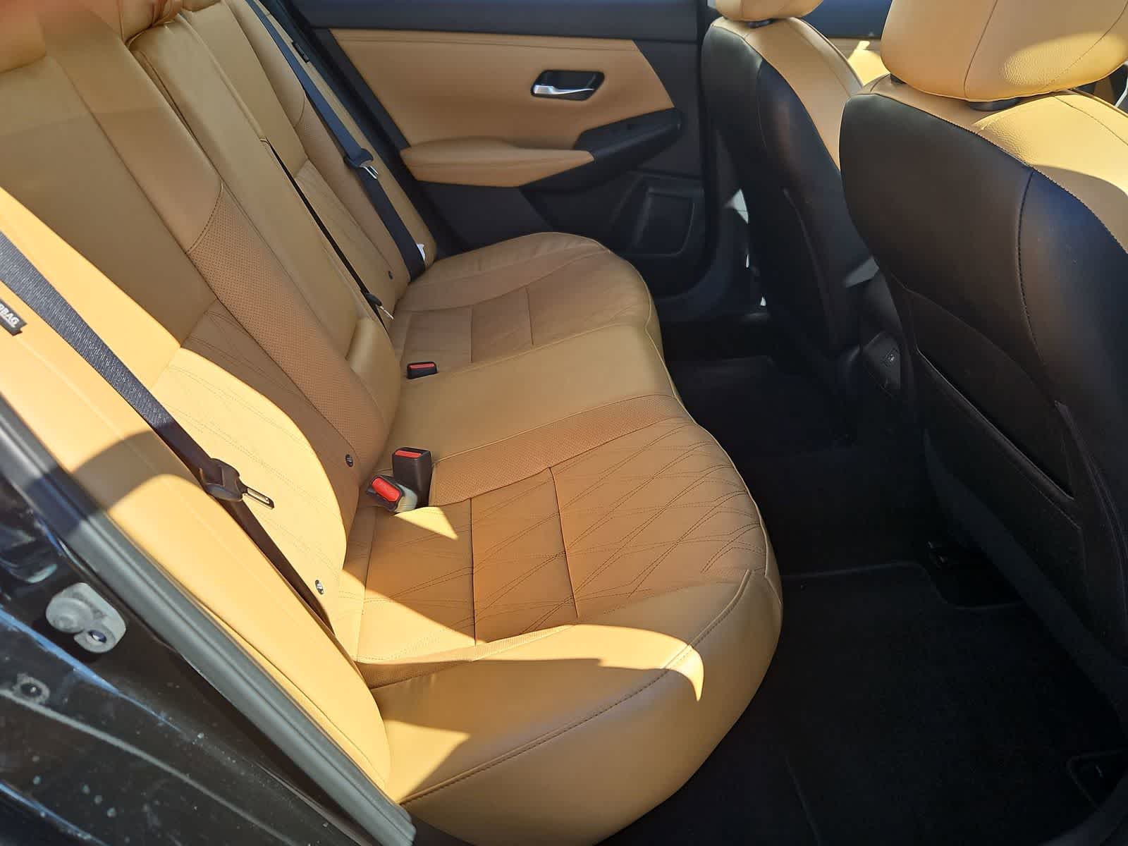 Thumbnail: 2021 Nissan Sentra - 21