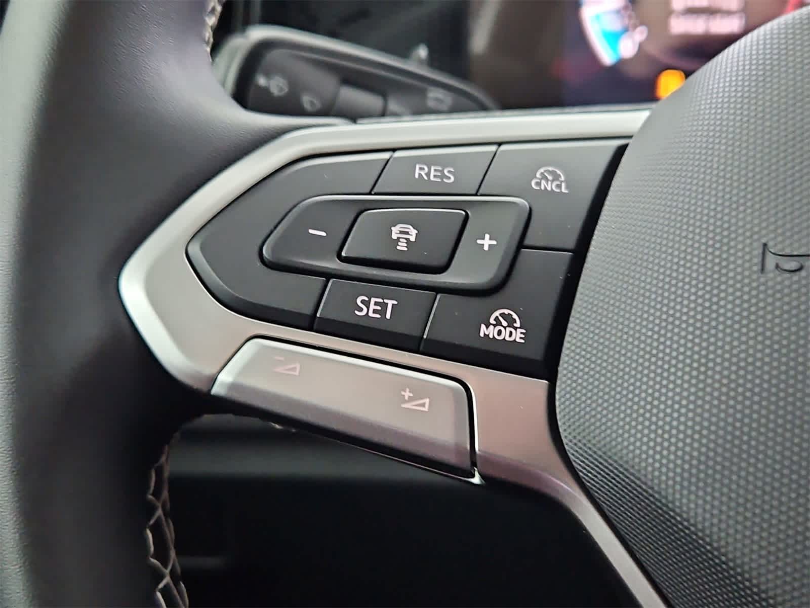 Thumbnail: 2026 Volkswagen Tiguan - 23