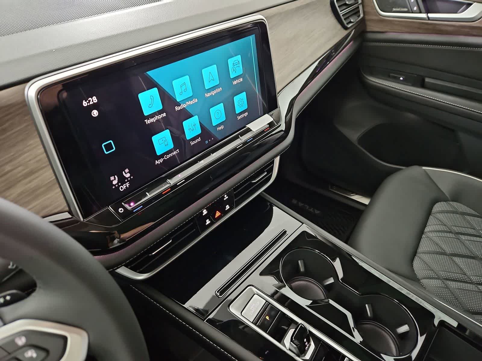 Thumbnail: 2026 Volkswagen Atlas - 29