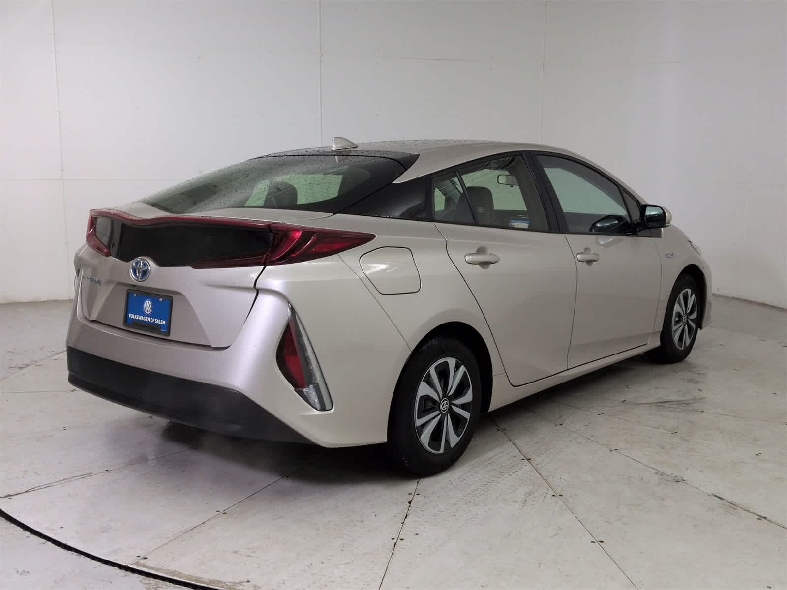 Thumbnail: 2019 Toyota Prius Prime - 6