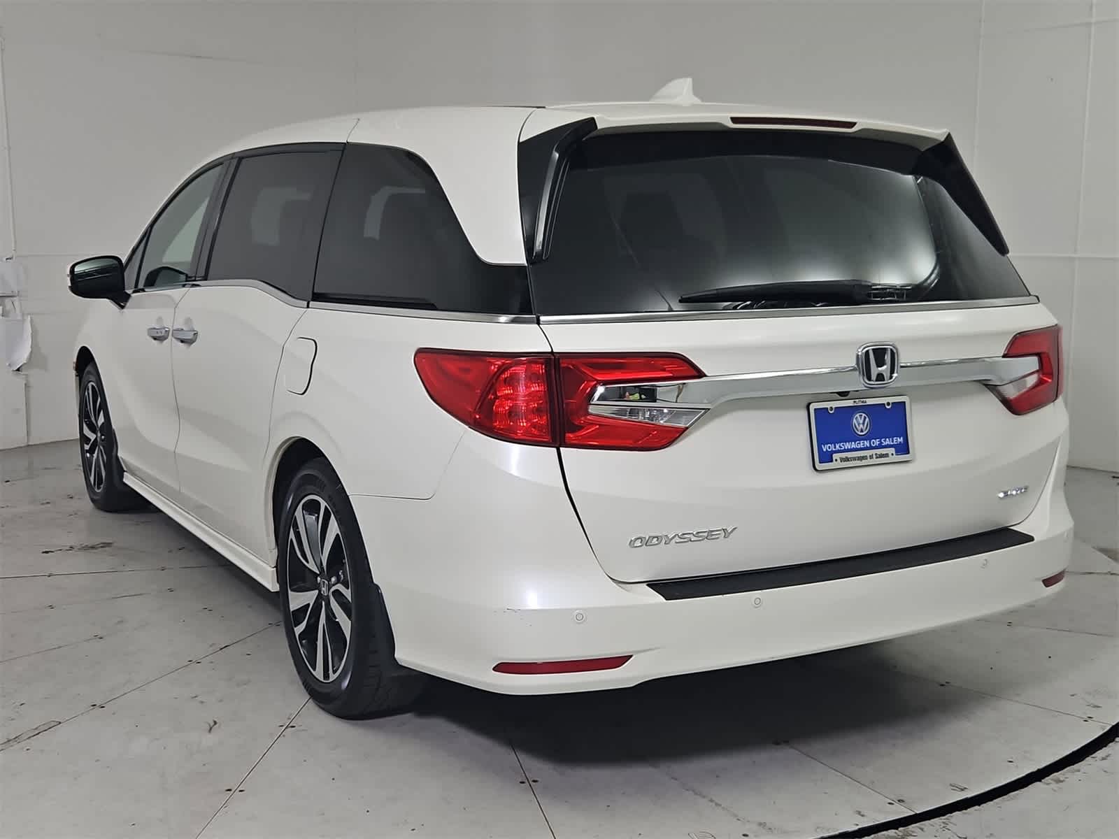 Thumbnail: 2019 Honda Odyssey - 4