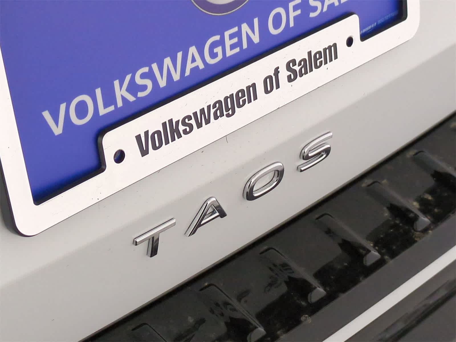 Thumbnail: 2025 Volkswagen Taos - 12