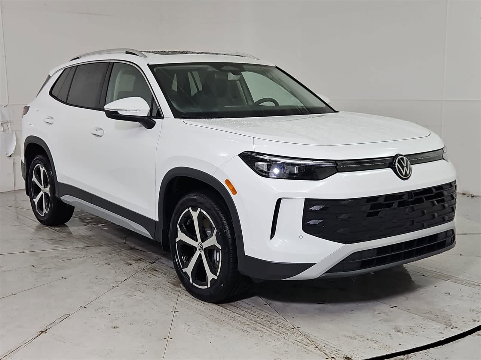 Thumbnail: 2026 Volkswagen Tiguan - 8