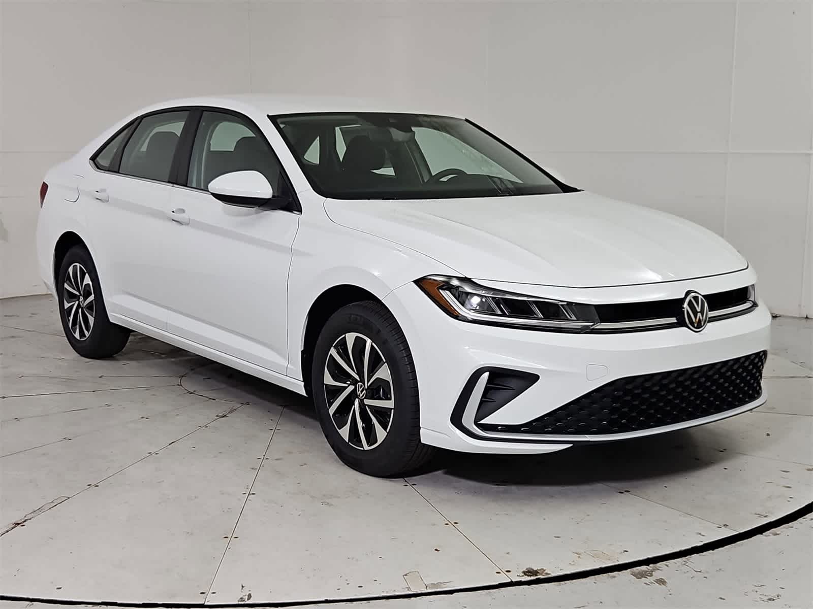 Thumbnail: 2026 Volkswagen Jetta - 8