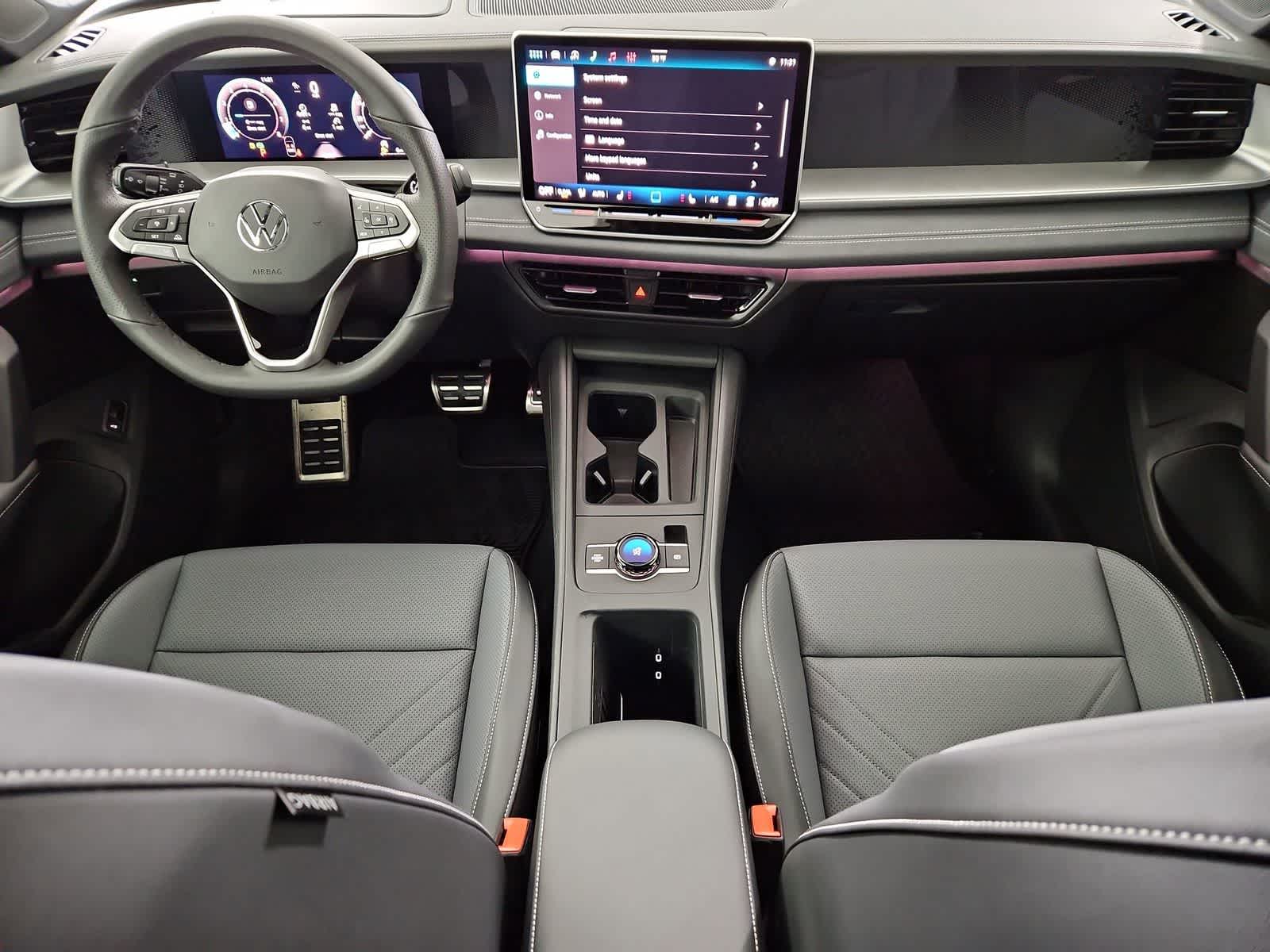 Thumbnail: 2026 Volkswagen Tiguan - 15