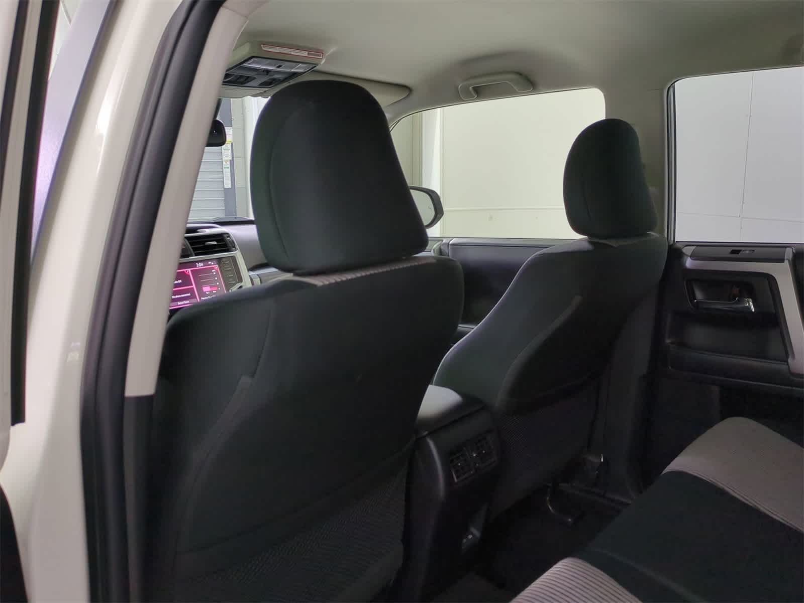 Thumbnail: 2023 Toyota 4Runner - 18