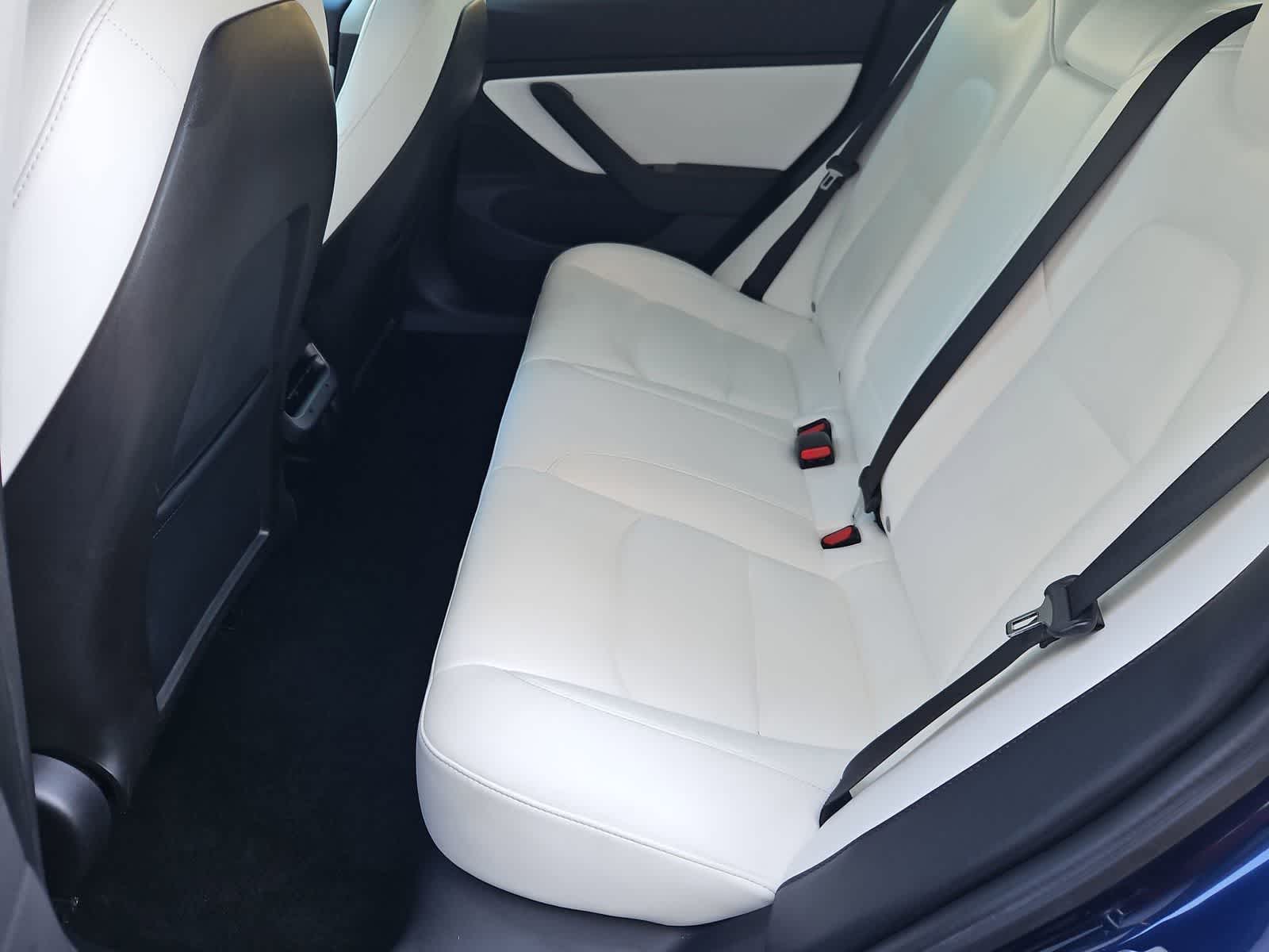 Thumbnail: 2020 Tesla Model 3 - 20