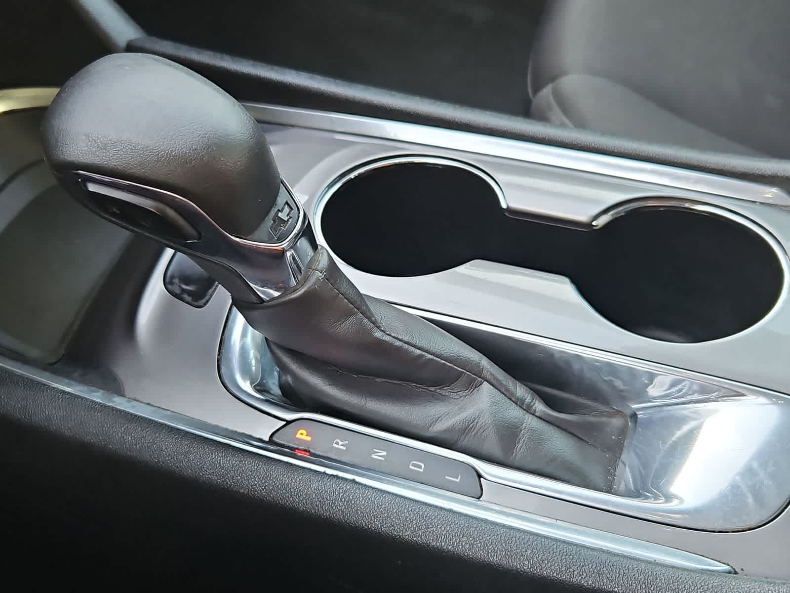 Thumbnail: 2021 Chevrolet Malibu - 31