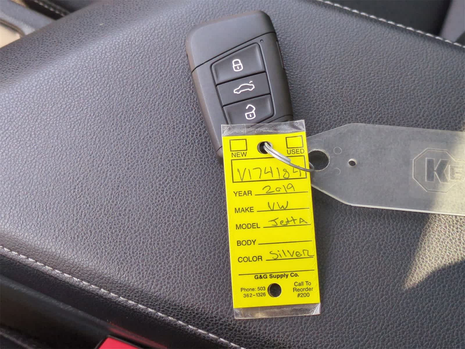 Thumbnail: 2019 Volkswagen Jetta - 36