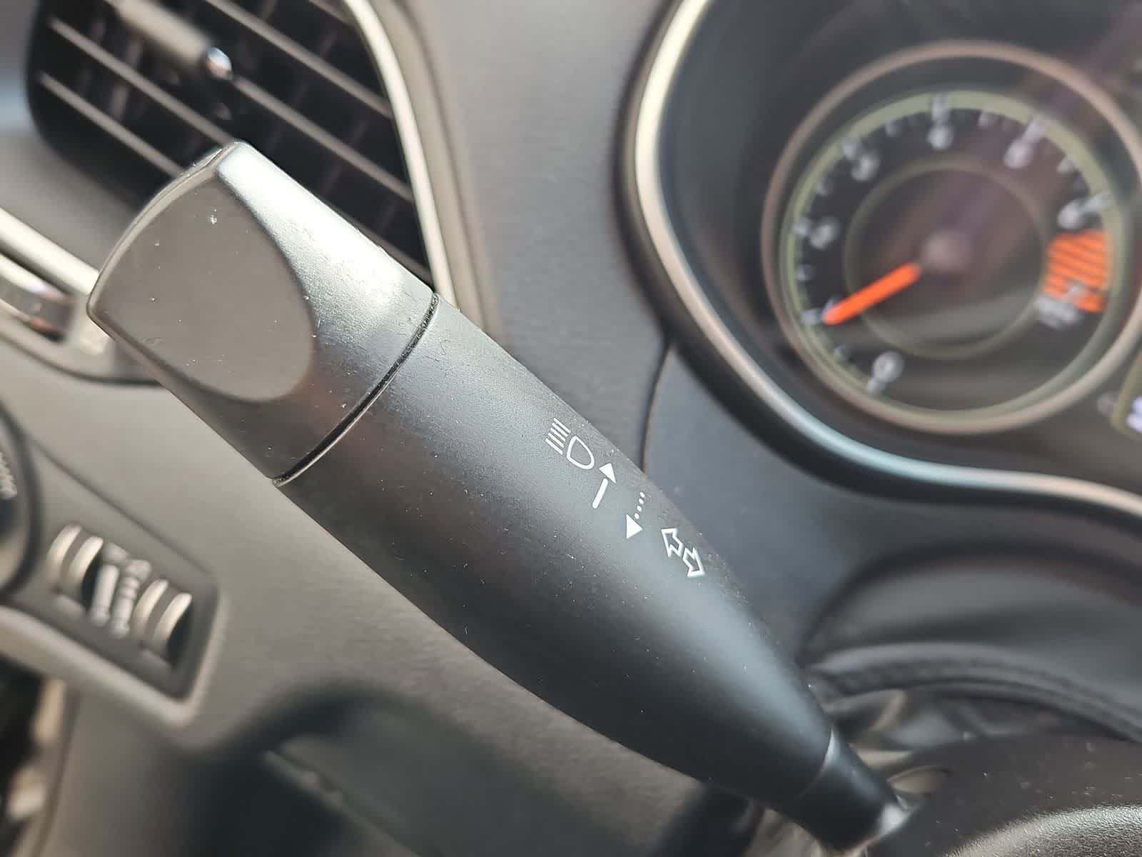 Thumbnail: 2019 Jeep Cherokee - 26