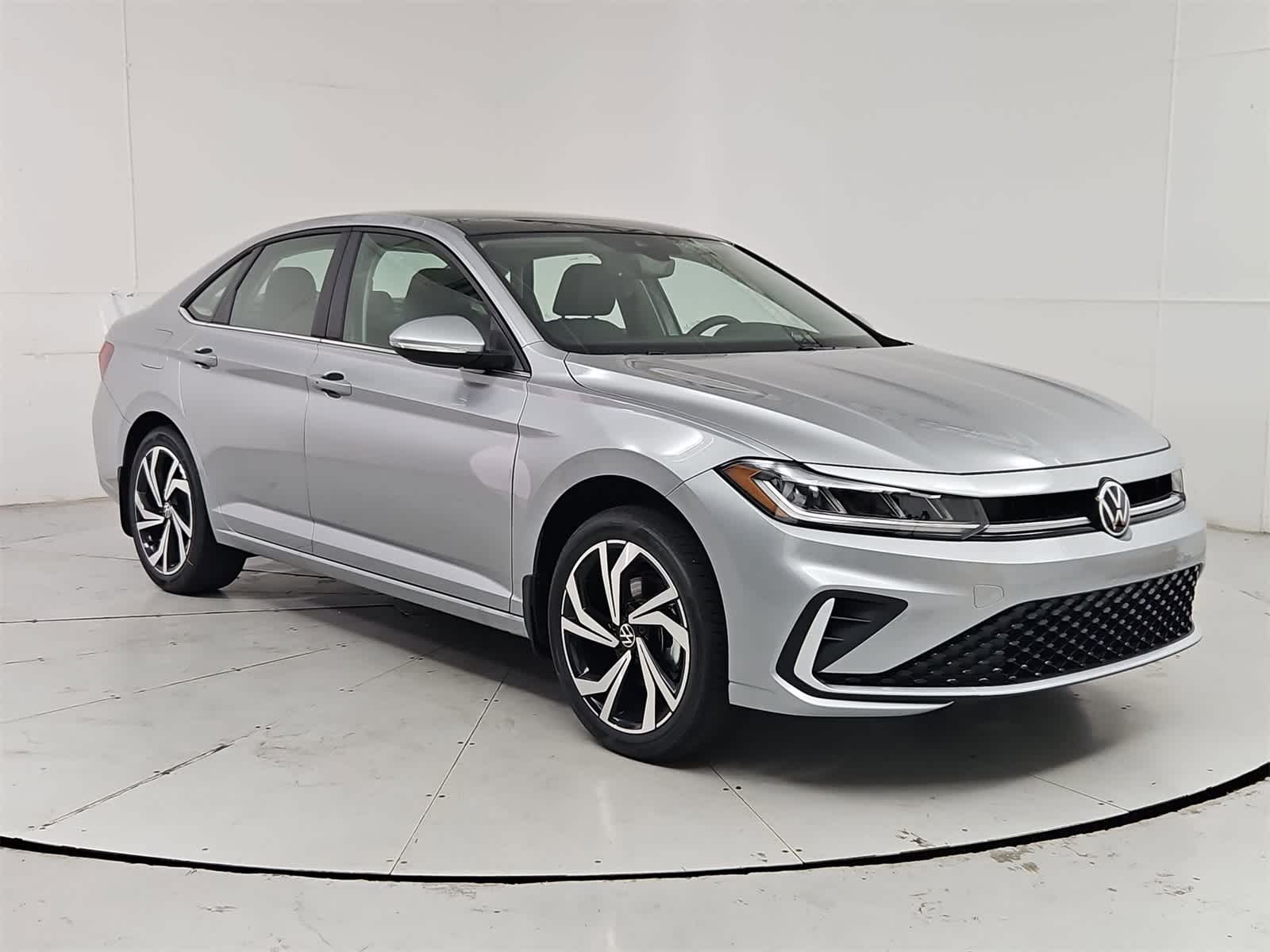 Thumbnail: 2025 Volkswagen Jetta - 8