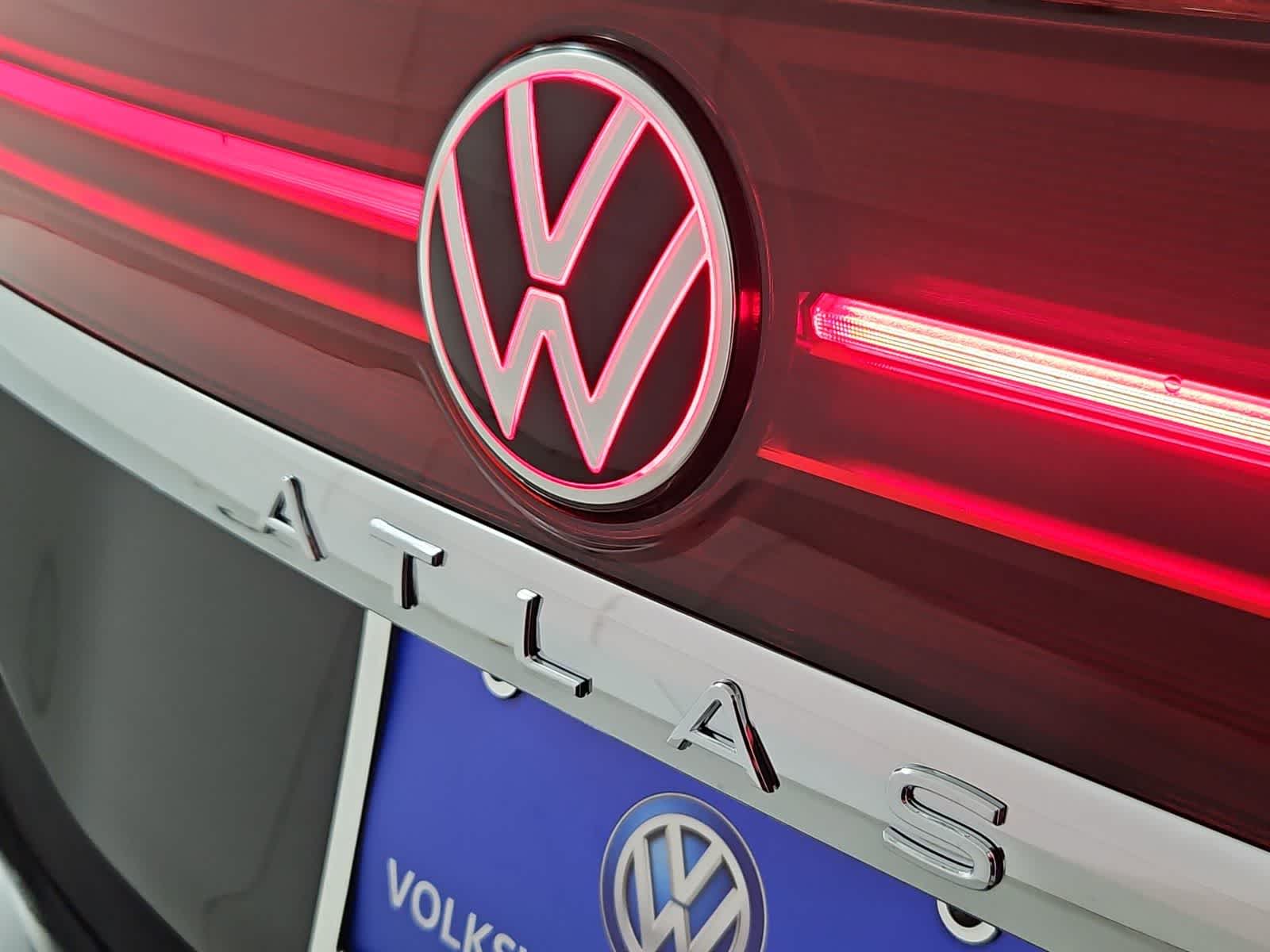 Thumbnail: 2026 Volkswagen Atlas - 12
