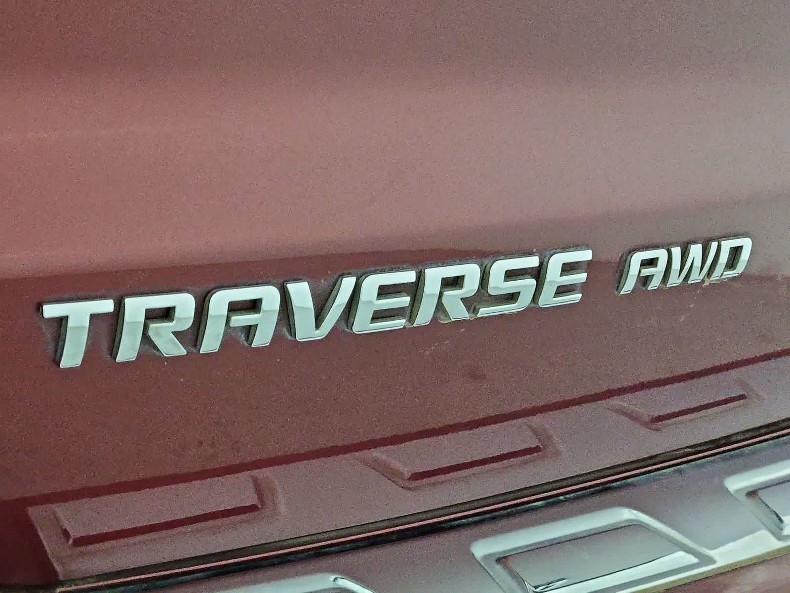 Thumbnail: 2017 Chevrolet Traverse - 12