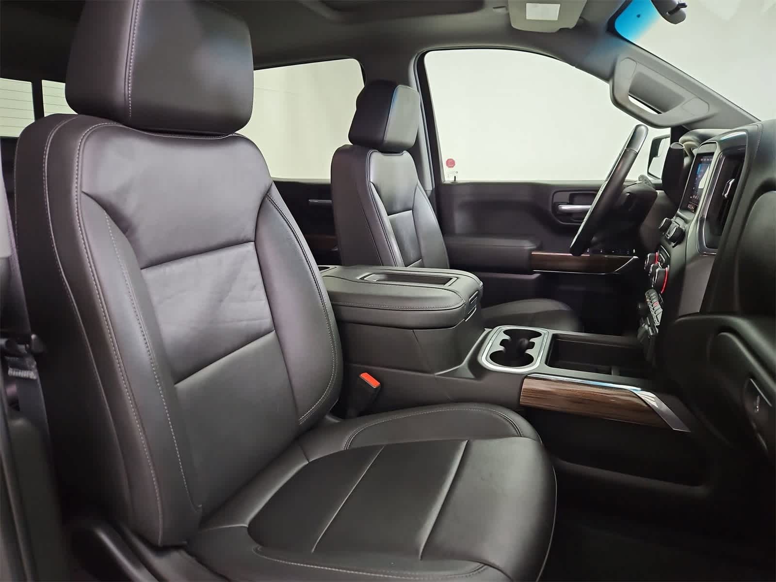 Thumbnail: 2021 Chevrolet Silverado 1500 - 23