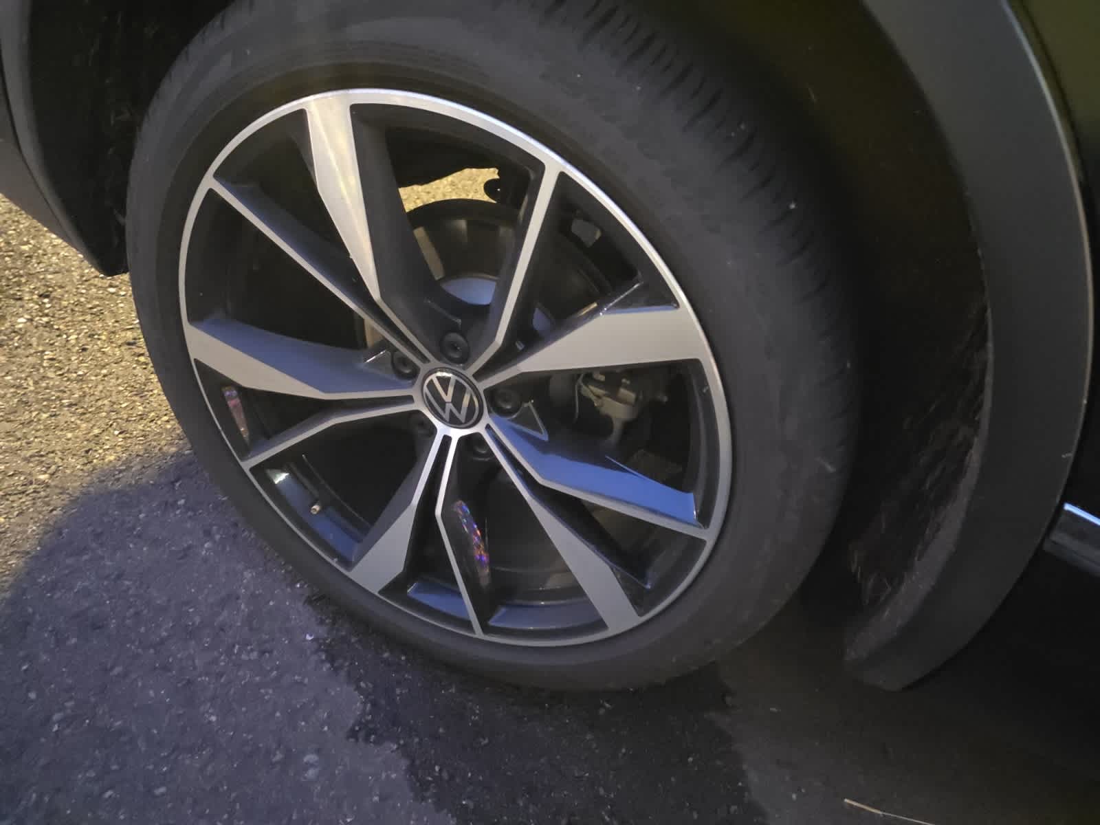 Thumbnail: 2024 Volkswagen Tiguan - 5