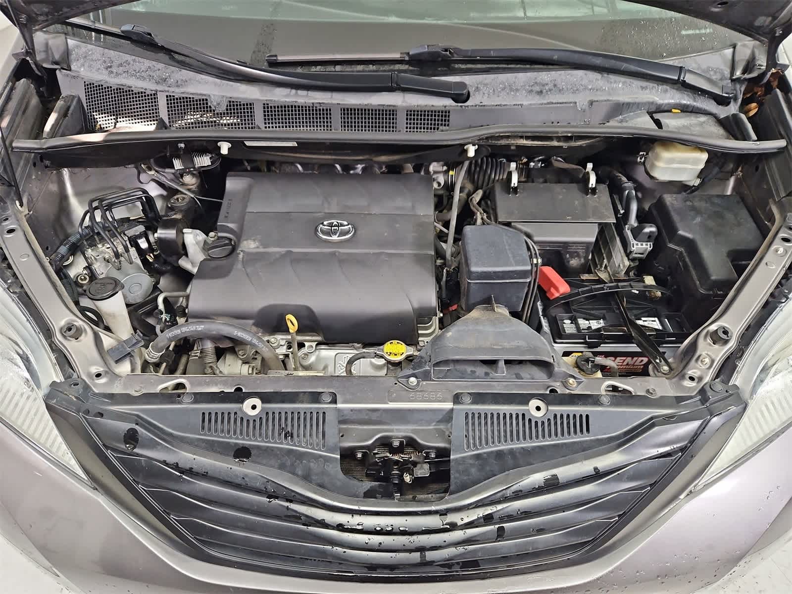 Thumbnail: 2016 Toyota Sienna - 14