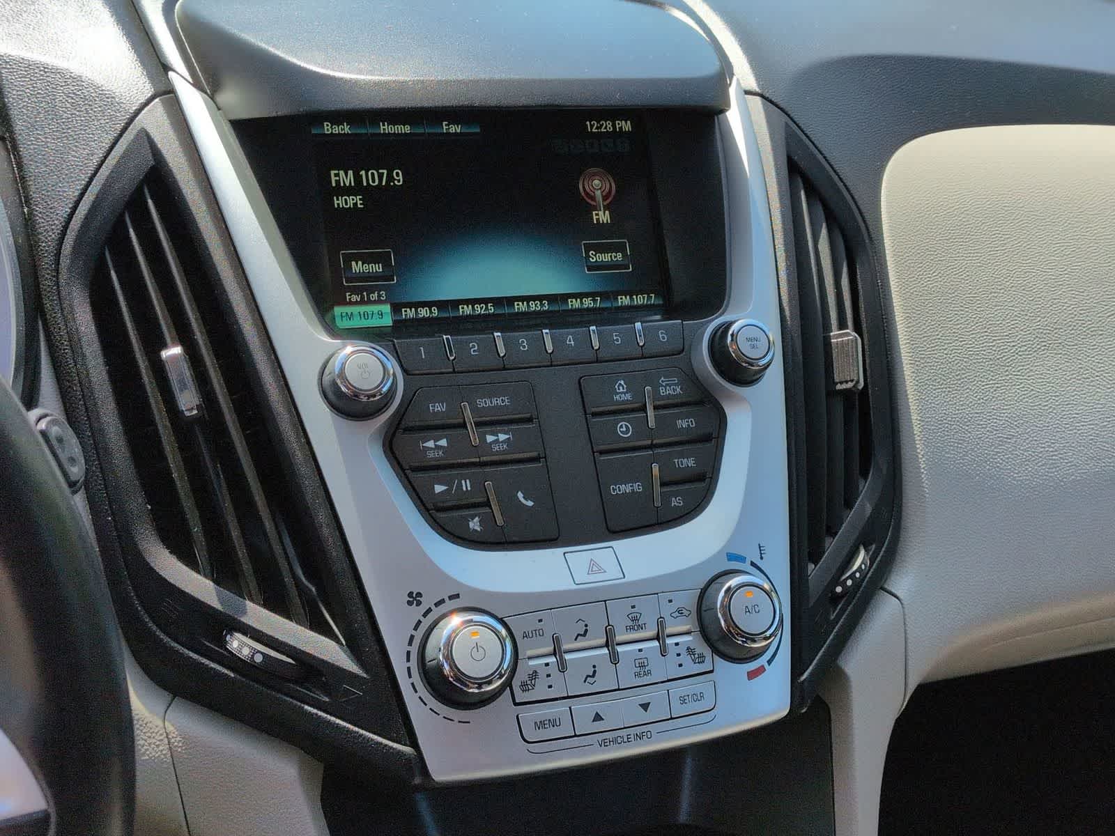 Thumbnail: 2017 Chevrolet Equinox - 27