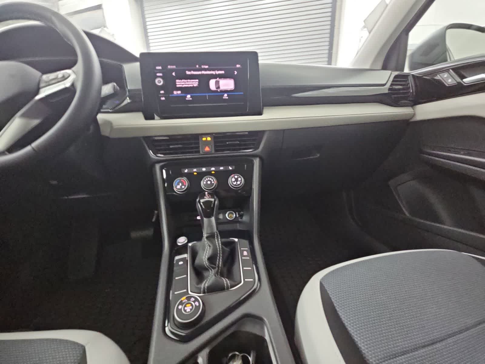 Thumbnail: 2025 Volkswagen Taos - 27