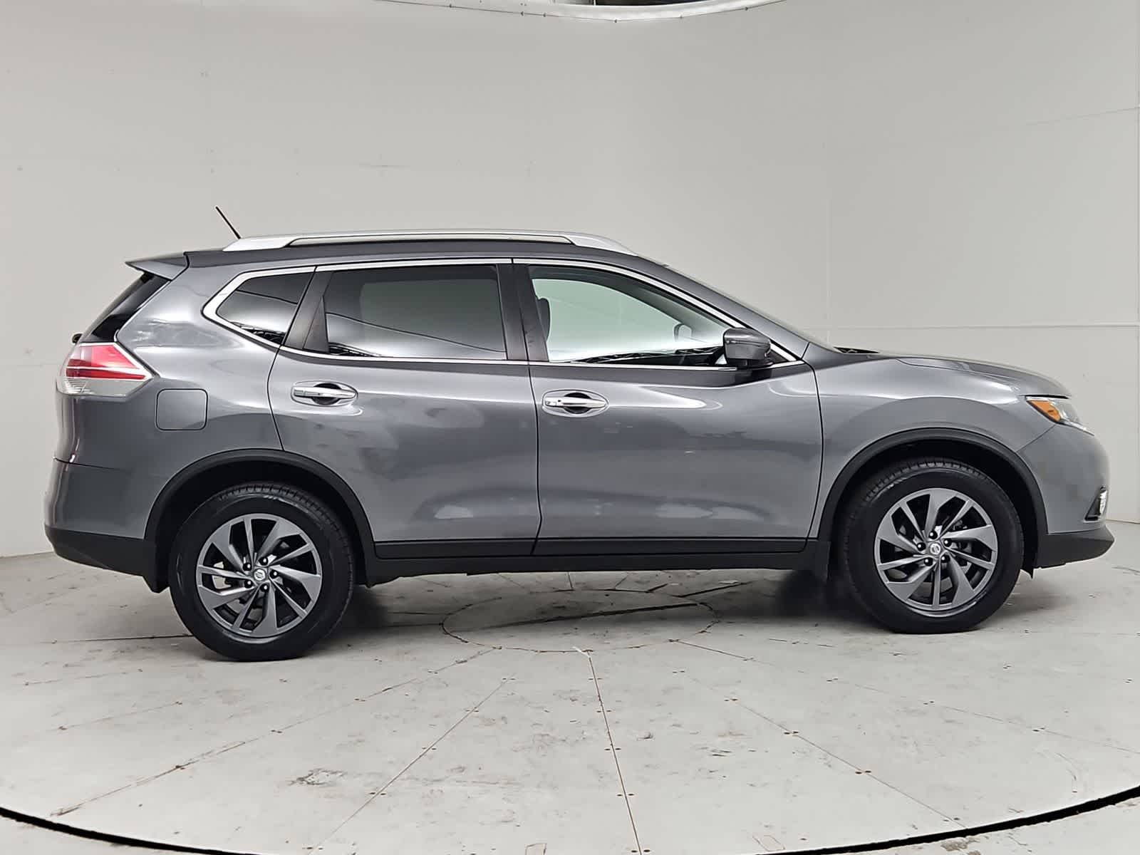 Thumbnail: 2016 Nissan Rogue - 7