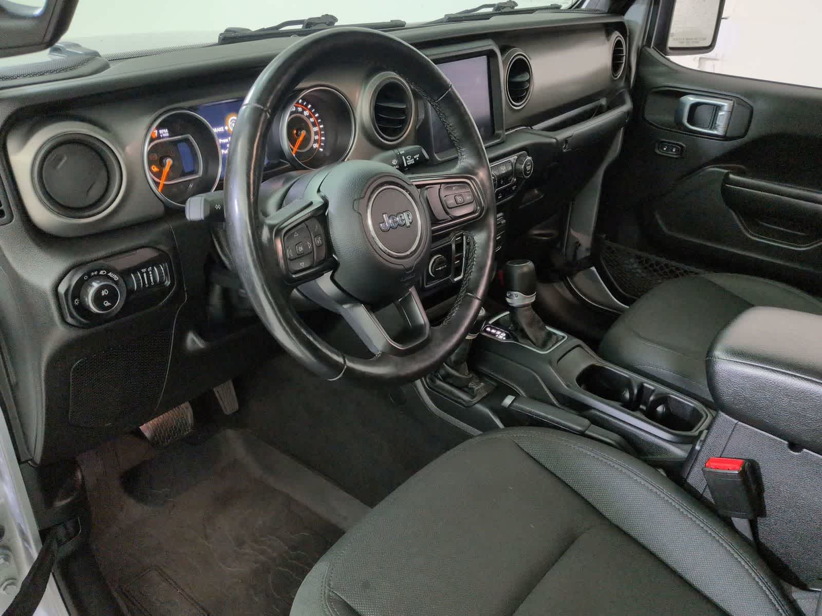 Thumbnail: 2021 Jeep Gladiator - 2