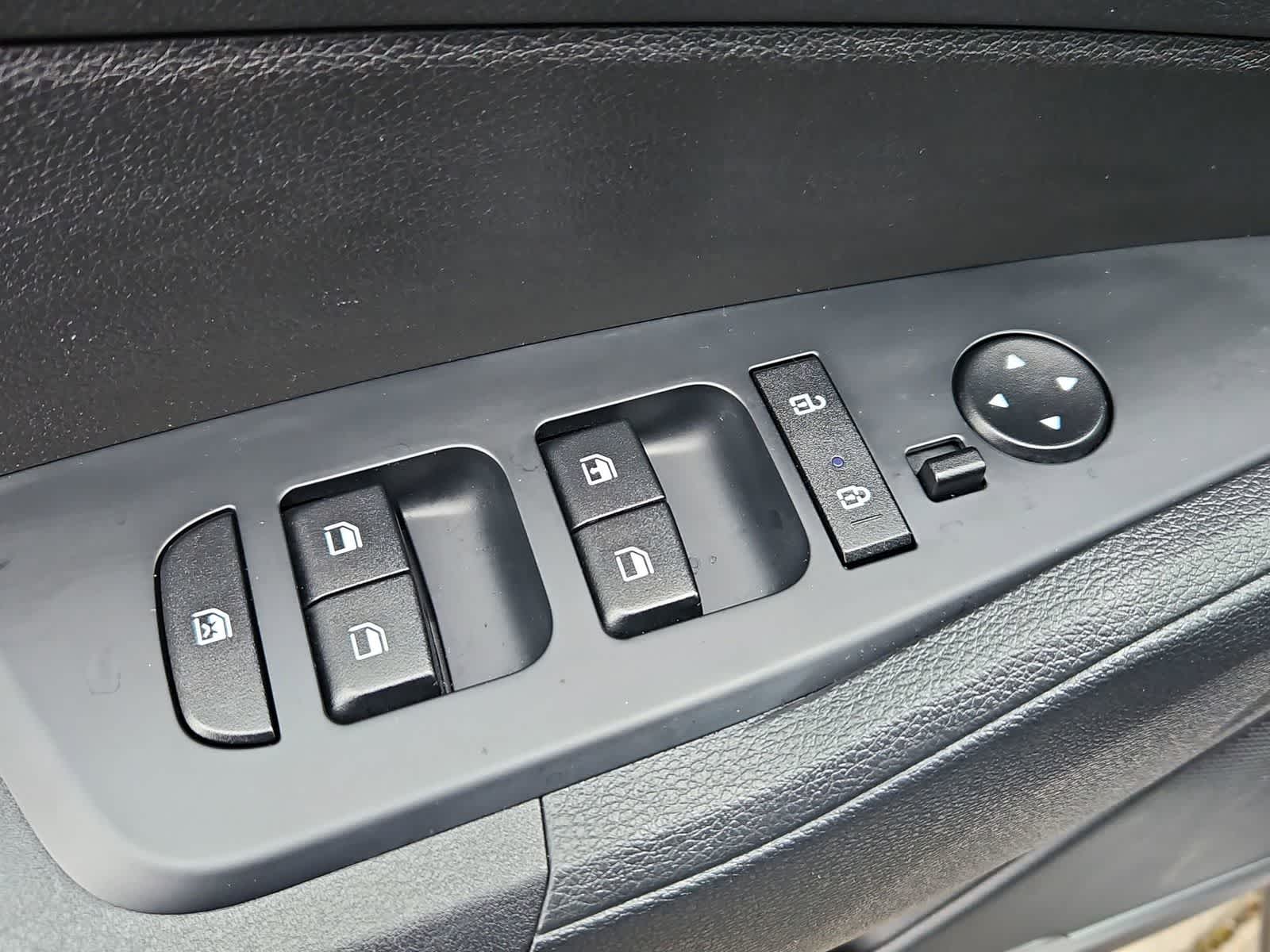 Thumbnail: 2025 Kia Sportage - 17