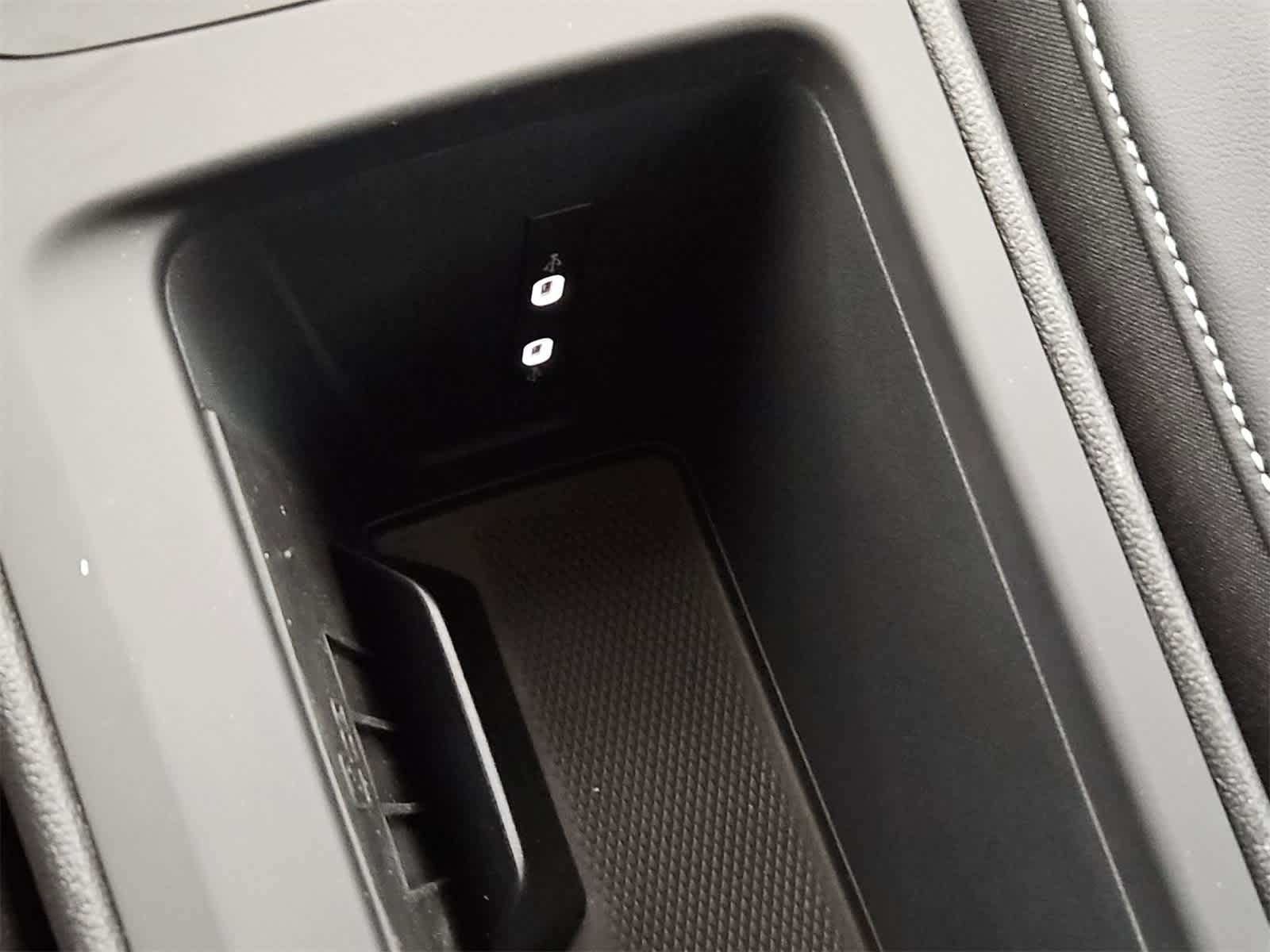 Thumbnail: 2025 Volkswagen Tiguan - 33