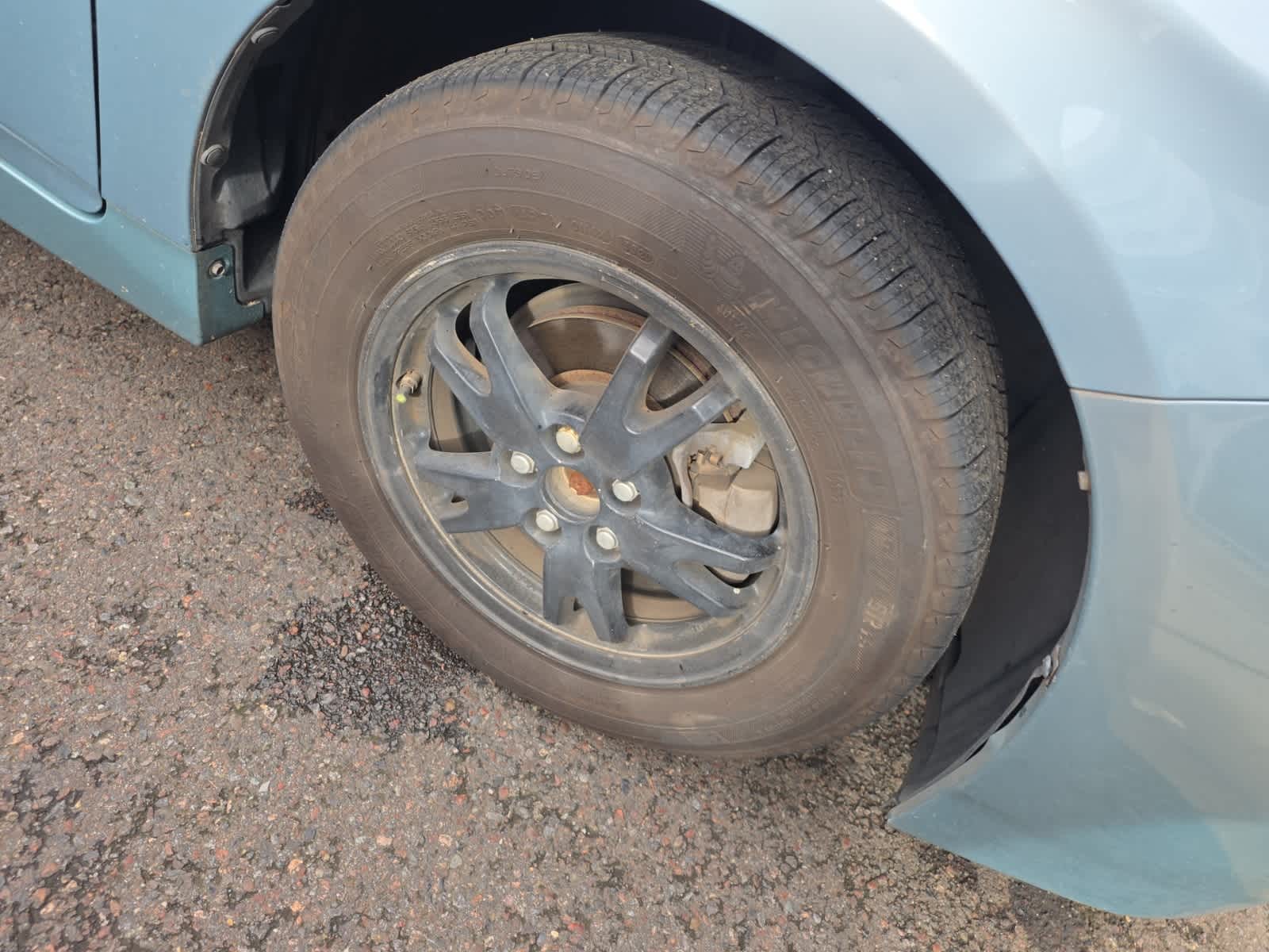 Thumbnail: 2014 Toyota Prius - 5