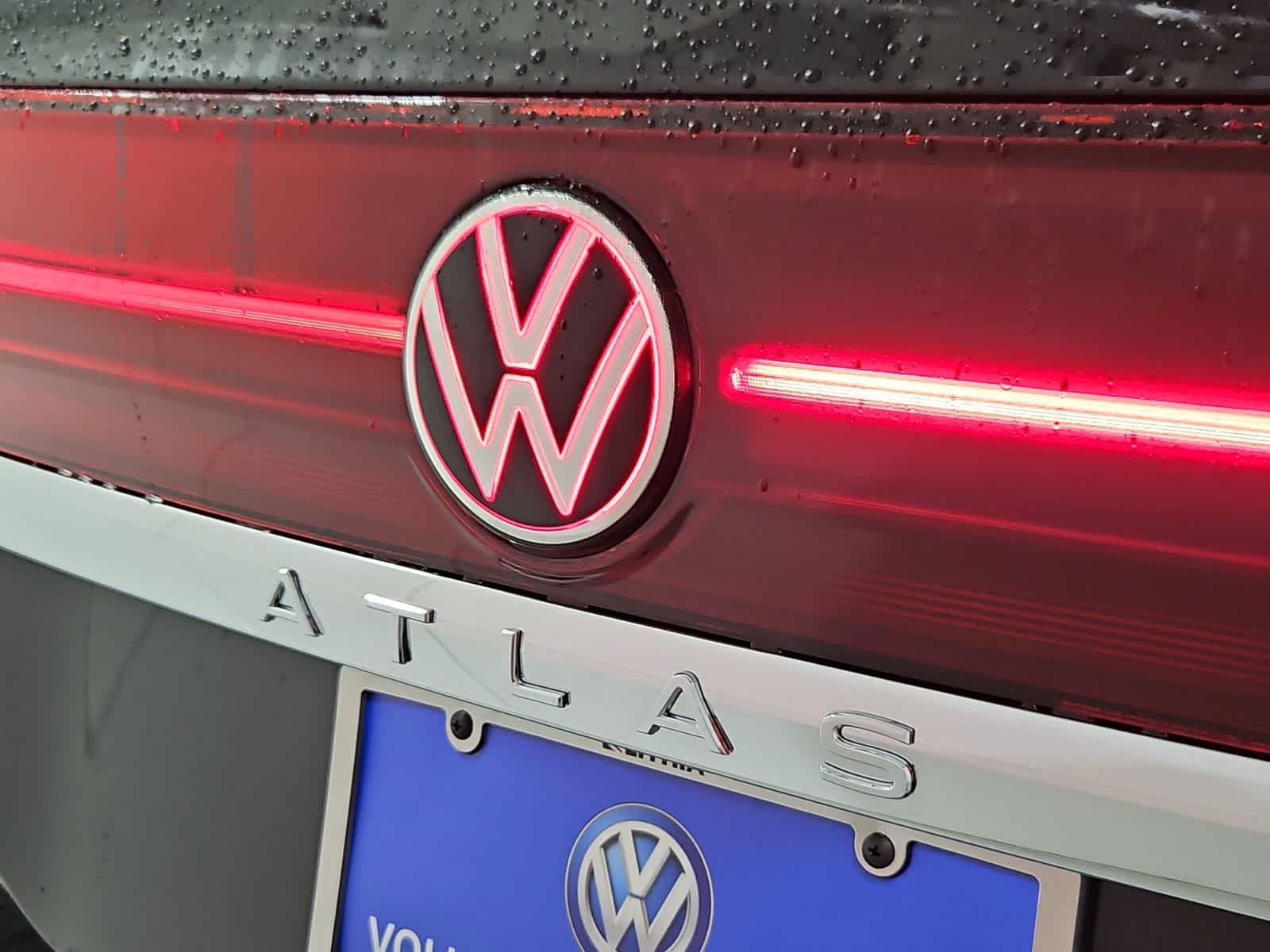 Thumbnail: 2026 Volkswagen Atlas - 12