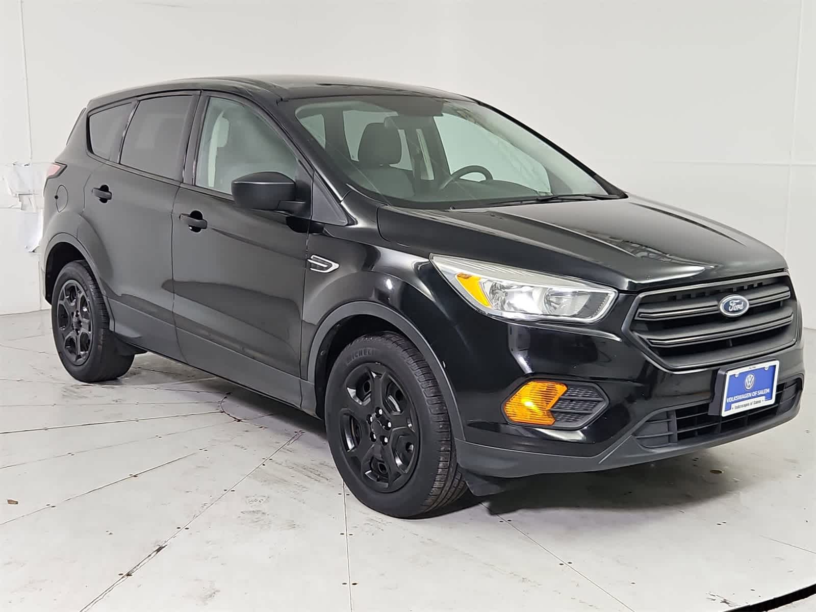 Thumbnail: 2017 Ford Escape - 8