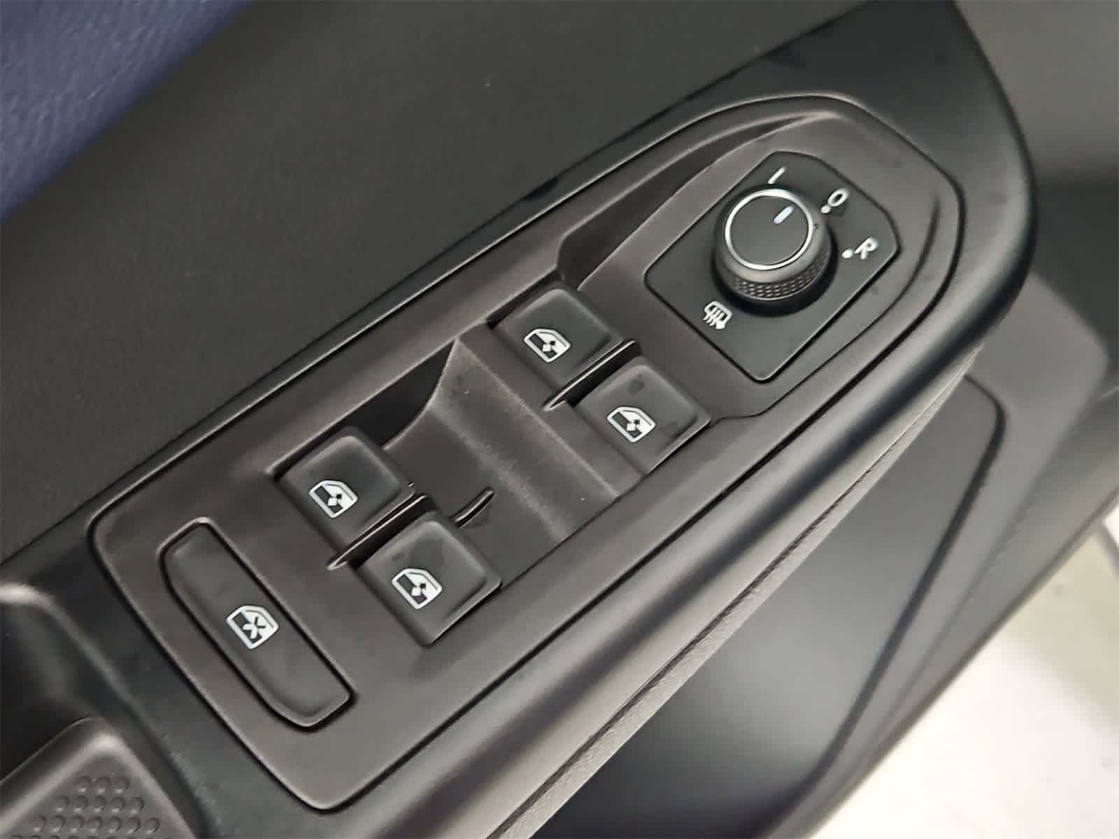 Thumbnail: 2026 Volkswagen Taos - 17