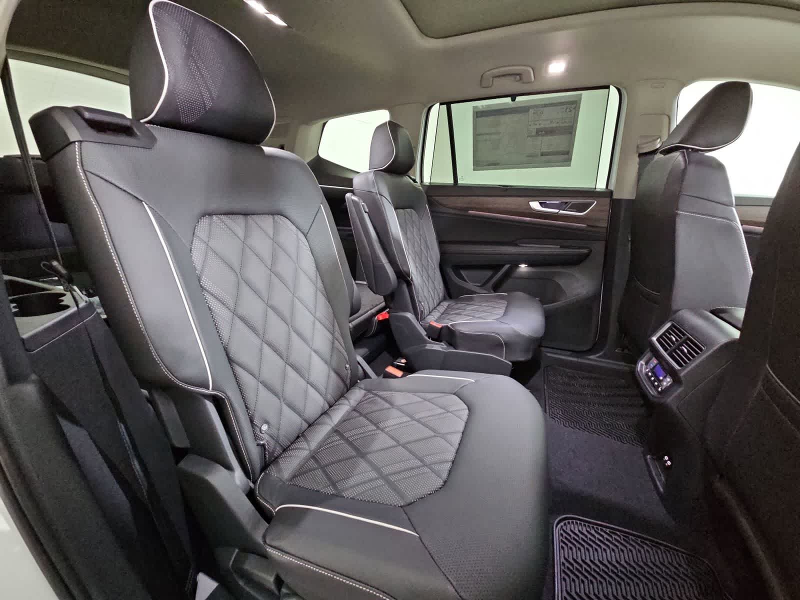 Thumbnail: 2026 Volkswagen Atlas - 21