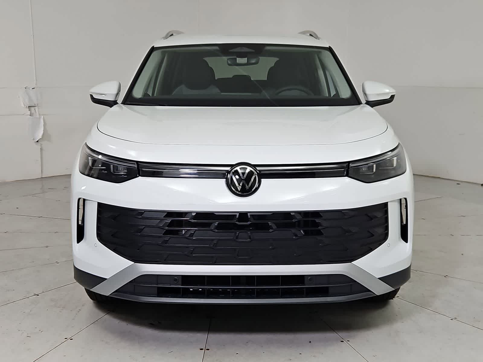 Thumbnail: 2026 Volkswagen Tiguan - 9