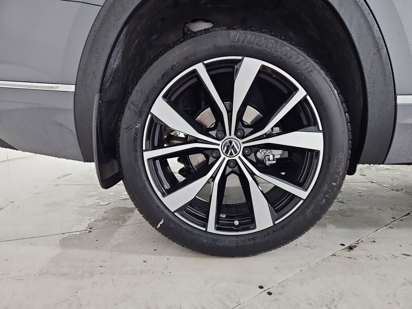 Thumbnail: 2026 Volkswagen Atlas - 13