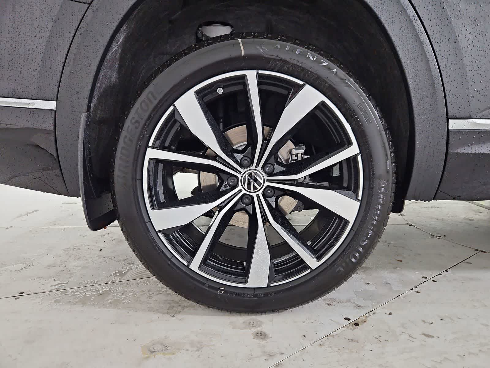 Thumbnail: 2026 Volkswagen Atlas - 13