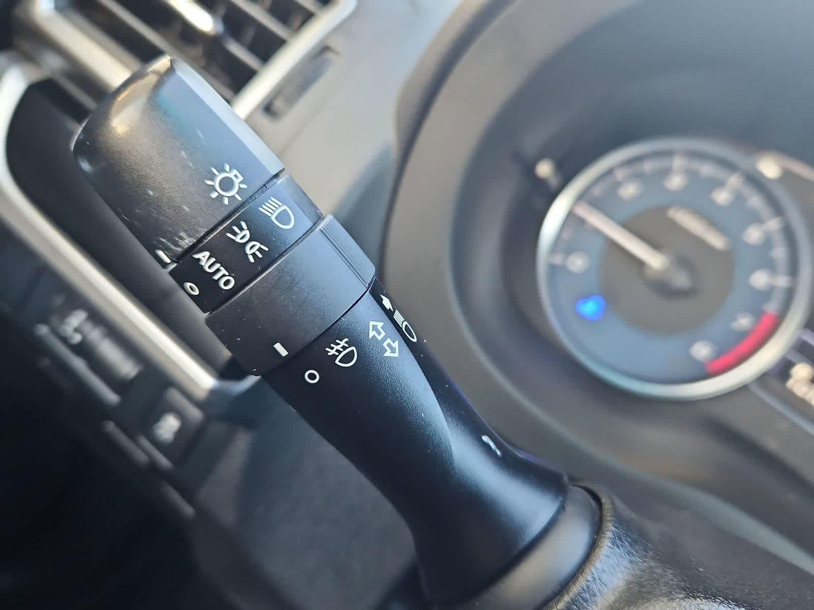 Thumbnail: 2016 Subaru Crosstrek - 26