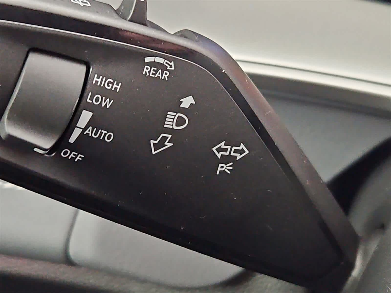 Thumbnail: 2025 Volkswagen Tiguan - 28